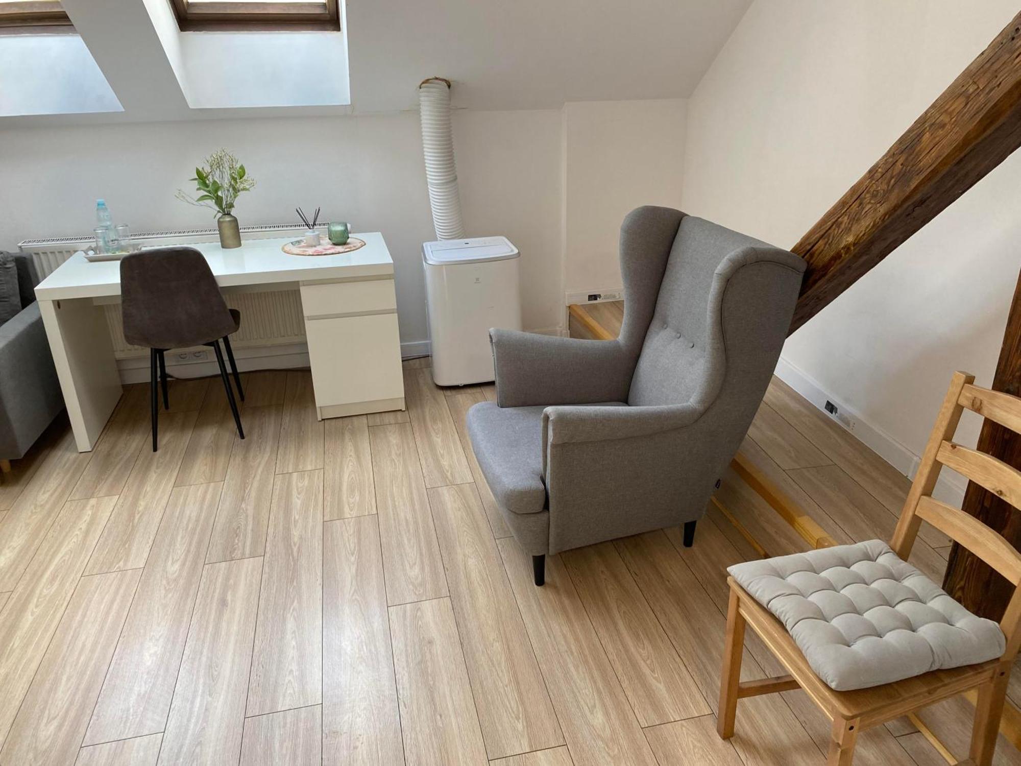 Pini Hostel - Przytulne Pokoje W Centrum Krakowa 외부 사진