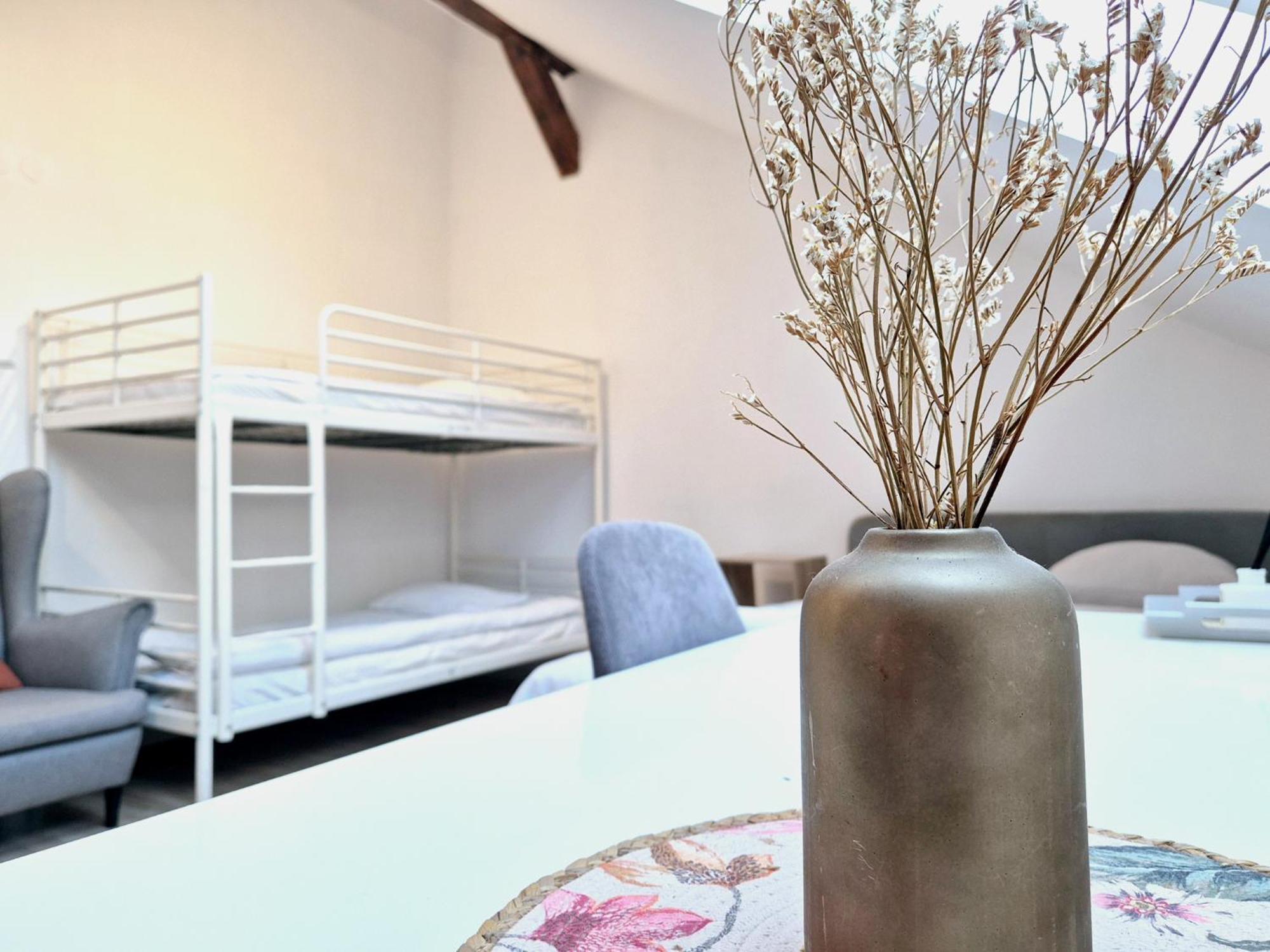 Pini Hostel - Przytulne Pokoje W Centrum Krakowa 외부 사진
