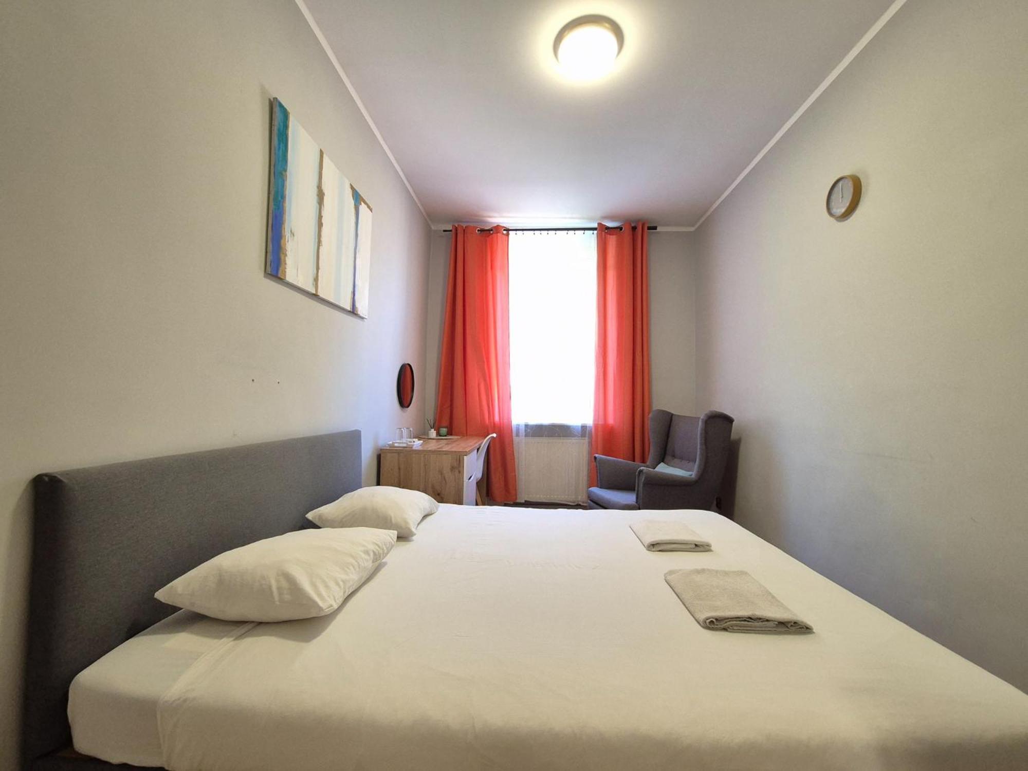 Pini Hostel - Przytulne Pokoje W Centrum Krakowa 외부 사진