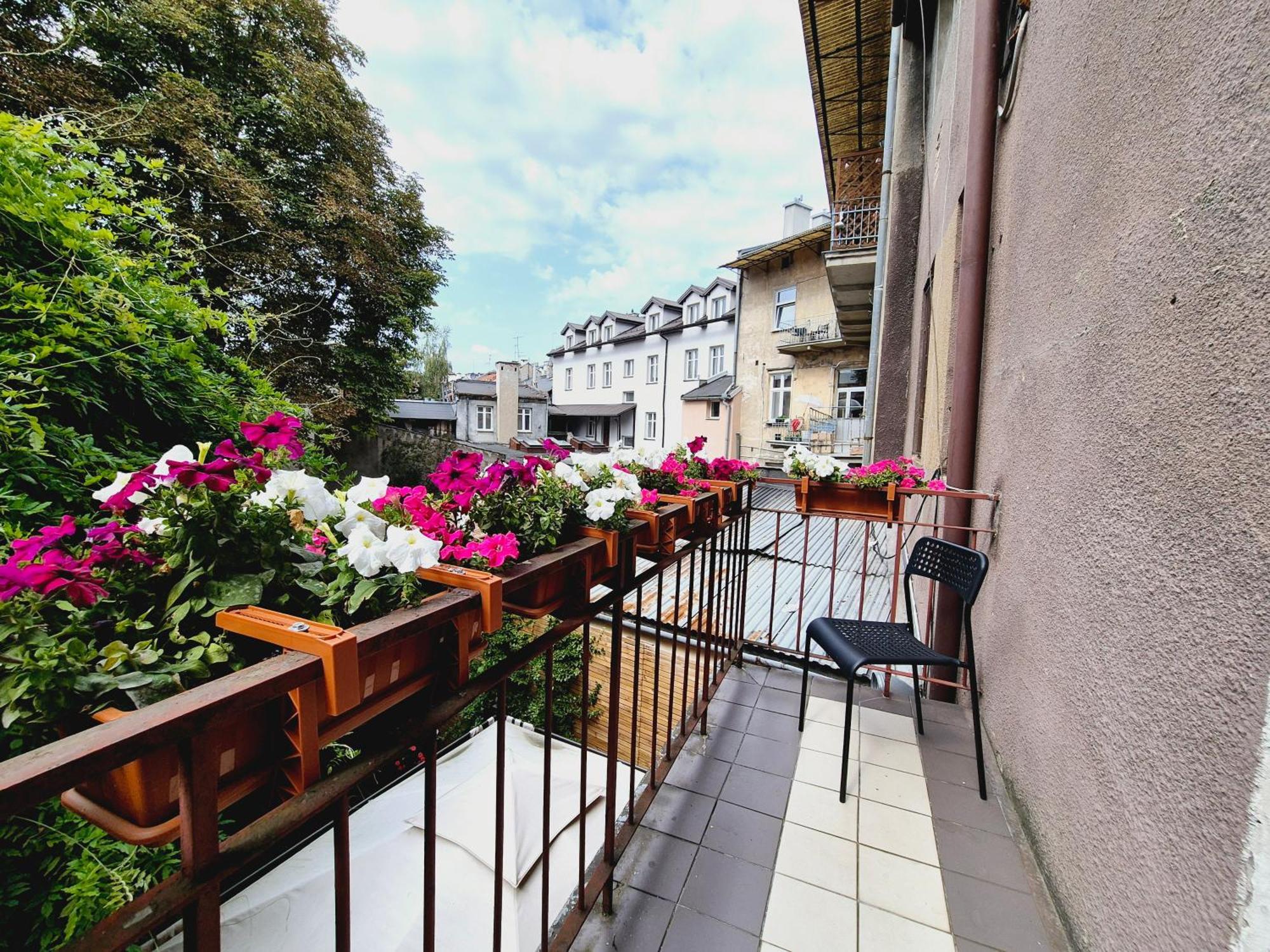 Pini Hostel - Przytulne Pokoje W Centrum Krakowa 외부 사진