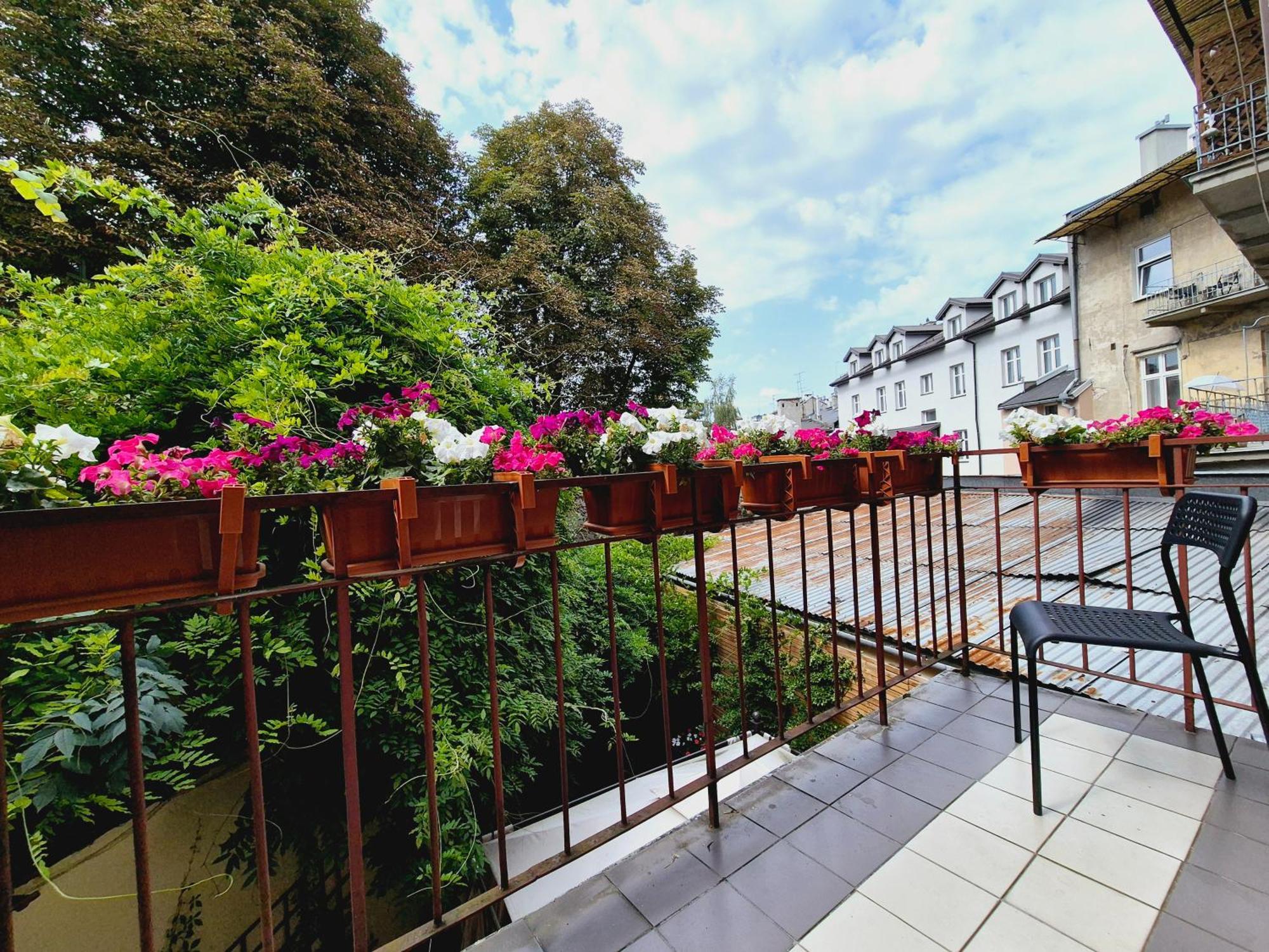 Pini Hostel - Przytulne Pokoje W Centrum Krakowa 외부 사진