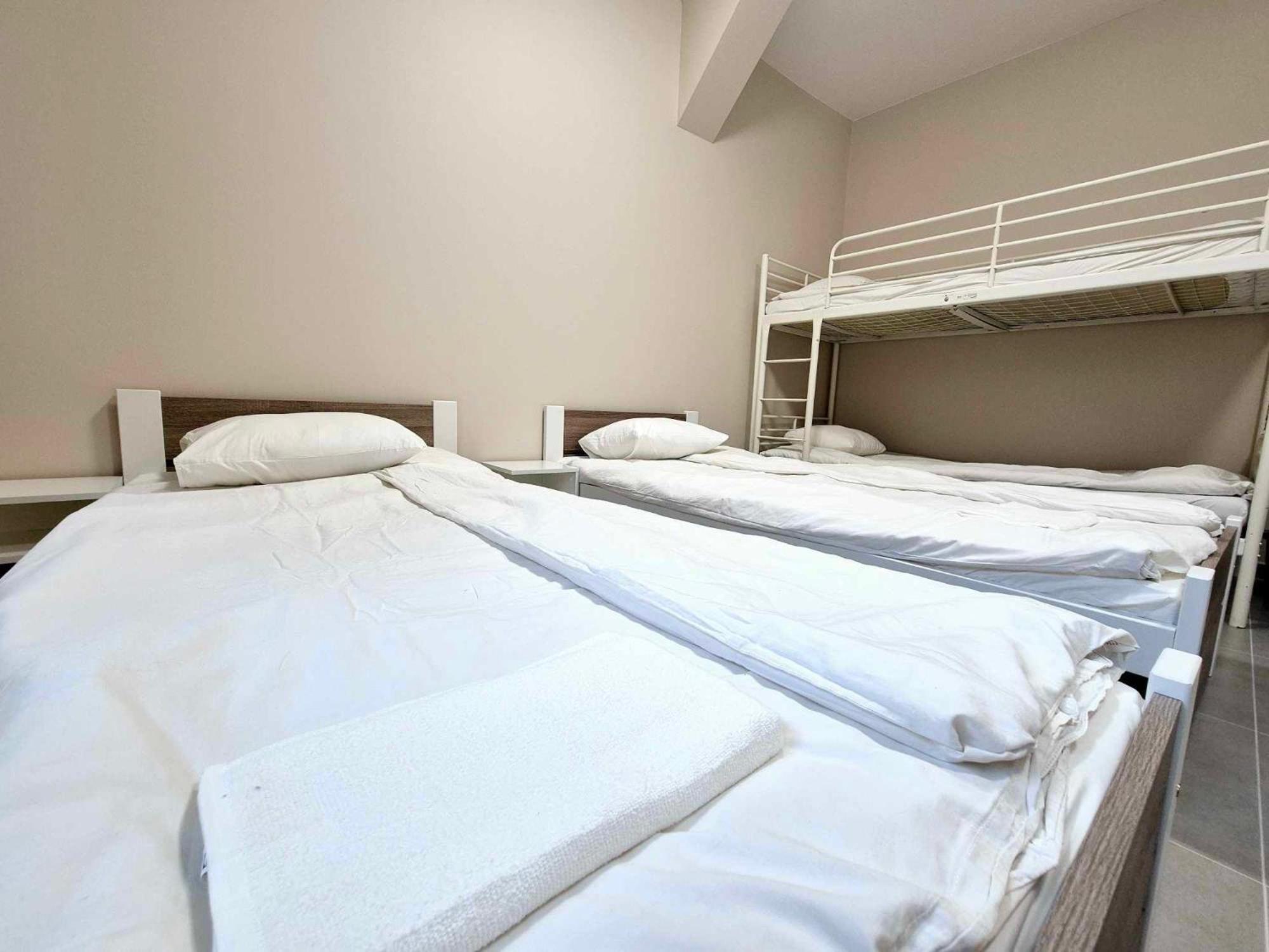 Pini Hostel - Przytulne Pokoje W Centrum Krakowa 외부 사진